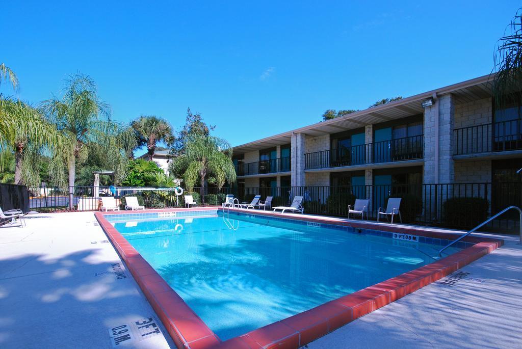 Quality Inn & Suites Orlando Airport Luaran gambar