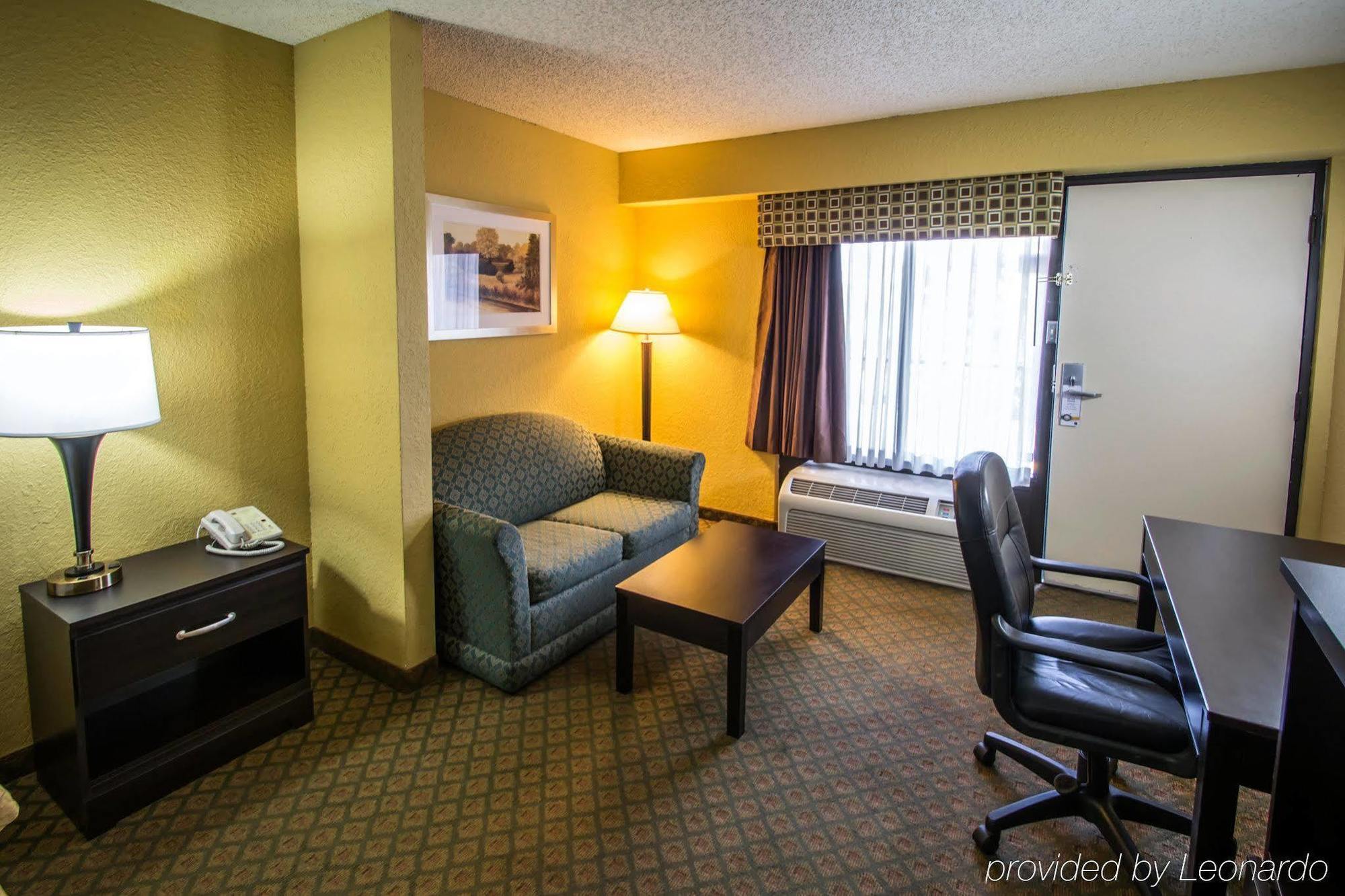 Quality Inn & Suites Orlando Airport Luaran gambar