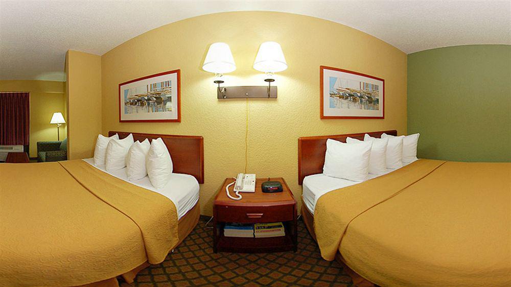 Quality Inn & Suites Orlando Airport Luaran gambar